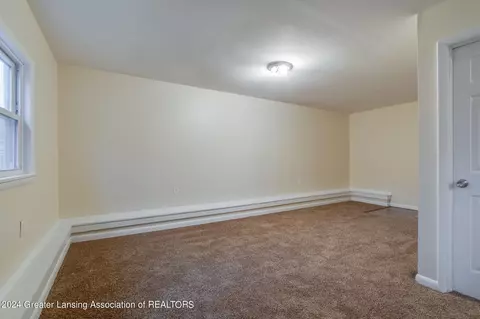 415 Dean Dr, Owosso, MI 48867 photo 18