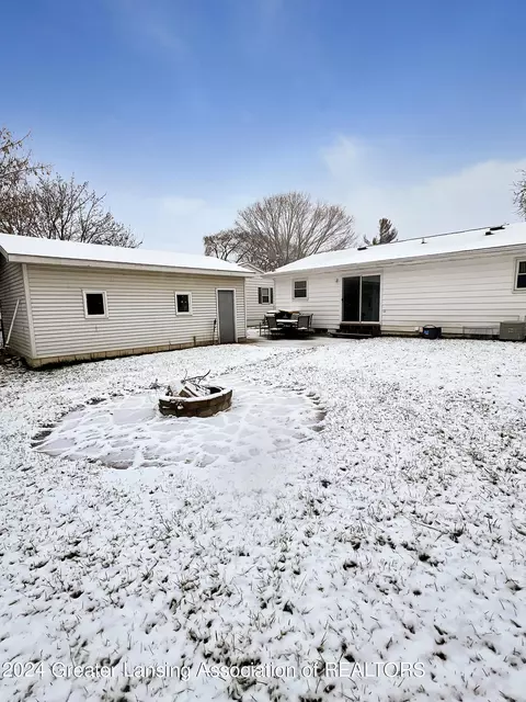 703 E Cass St, Saint Johns, MI 48879 photo 22