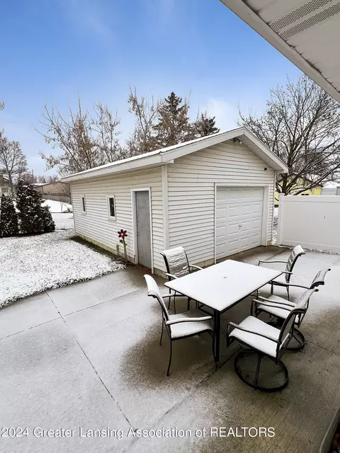 703 E Cass St, Saint Johns, MI 48879 photo 21