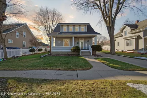 Exterior - 437 N Sorrell St, Fowler, MI 48835 photo 5 of 18