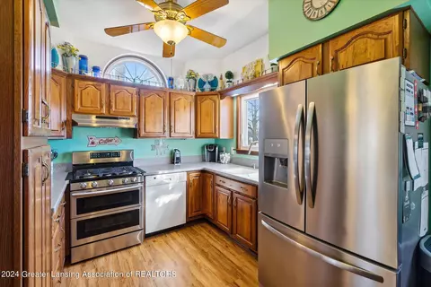 Kitchen - 437 N Sorrell St, Fowler, MI 48835 photo 1 of 3