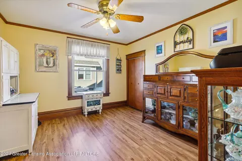 Living - 437 N Sorrell St, Fowler, MI 48835 photo 3 of 3
