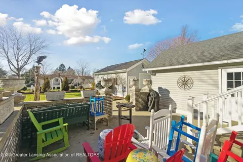 Exterior - 437 N Sorrell St, Fowler, MI 48835 photo 17 of 18