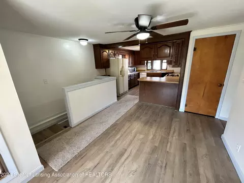 Kitchen - 403 W 3rd St, Charlotte, MI 48813 photo 1 of 5