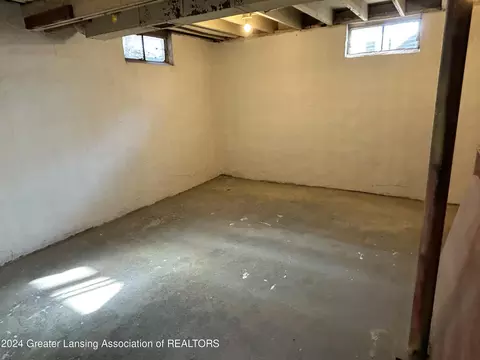 Other - 403 W 3rd St, Charlotte, MI 48813 photo 7 of 9