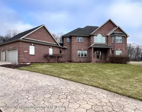 2650 Maritime Dr, Lansing, MI 48911