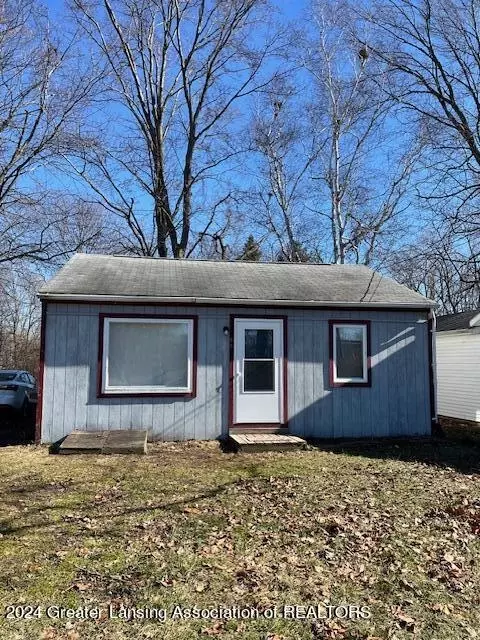 6611 S Washington Ave, Lansing, MI 48911