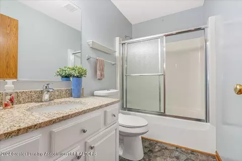 Bath - 3903 W Herbison Rd, Dewitt, MI 48820 photo 1 of 4