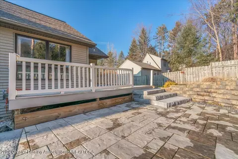 Exterior - 3903 W Herbison Rd, Dewitt, MI 48820 photo 13 of 16