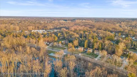 View/Area - 3903 W Herbison Rd, Dewitt, MI 48820 photo 5 of 9