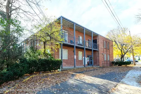 351 Oakhill Ave #300, East Lansing, MI 48823