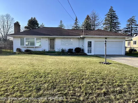 843 E Thomas L Pkwy, Lansing, MI 48917