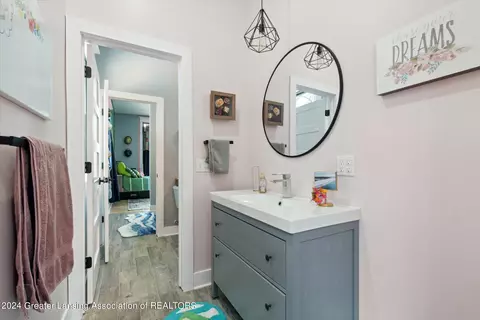 Bath - 4401 W Lansing Rd, Perry, MI 48872 photo 7 of 7