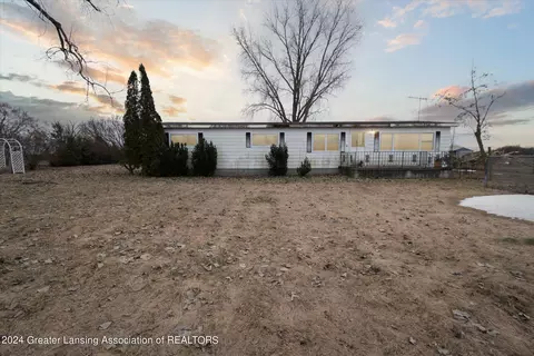 11055 Dutcher Rd, Sebewaing, MI 48759