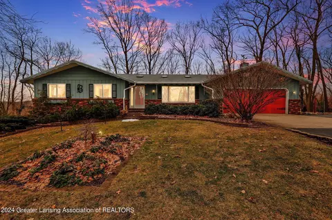 7918 Knox Rd, Portland, MI 48875