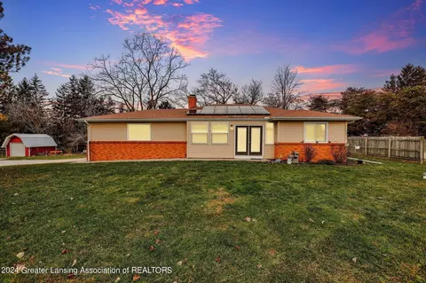 Exterior - 5417 Marsh Rd, Haslett, MI 48840 photo 6 of 10