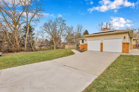 Exterior - 5417 Marsh Rd, Haslett, MI 48840 photo 3 of 10