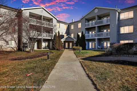 338 W Saginaw St #35, East Lansing, MI 48823