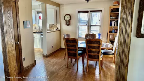 210 E Jefferson St, Dewitt, MI 48820 photo 8