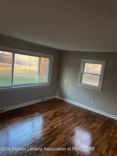 3234 E Round Lake Rd, Dewitt, MI 48820 photo 5