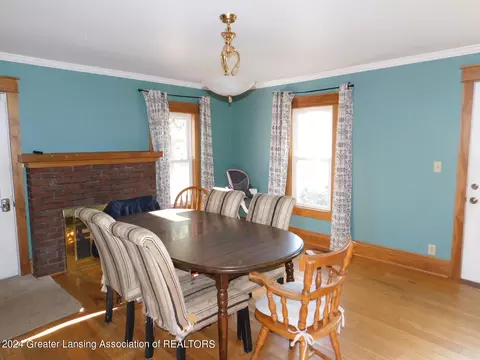 Dining - 377 E Dexter Trl, Mason, MI 48854 photo 1 of 2