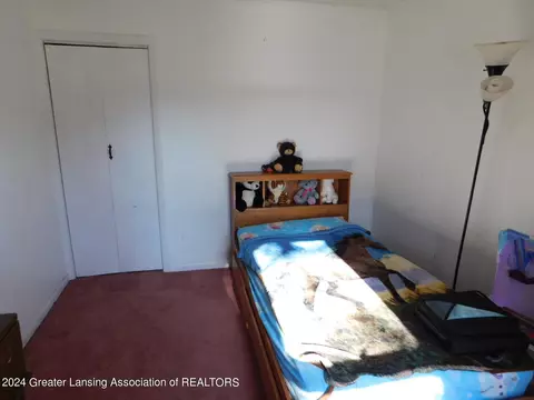 Bedroom - 377 E Dexter Trl, Mason, MI 48854 photo 1 of 9