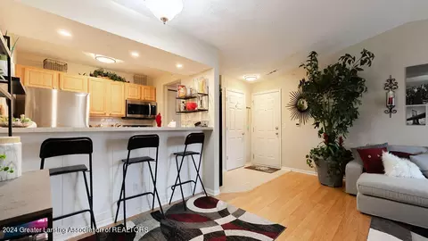 809 Carom Cir, Mason, MI 48854 photo 7
