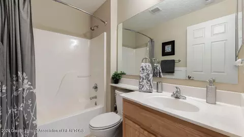 809 Carom Cir, Mason, MI 48854 photo 17