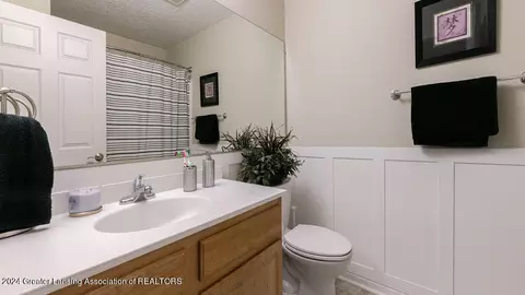 809 Carom Cir, Mason, MI 48854 photo 14