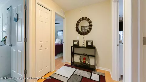 809 Carom Cir, Mason, MI 48854 photo 11