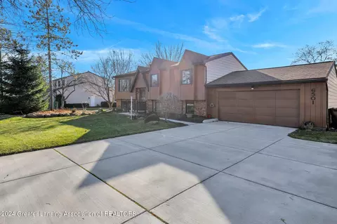 Exterior - 6501 Cheshire Dr, Dimondale, MI 48821 photo 10 of 17