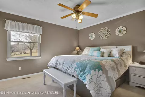 Bedroom - 6501 Cheshire Dr, Dimondale, MI 48821 photo 1 of 6