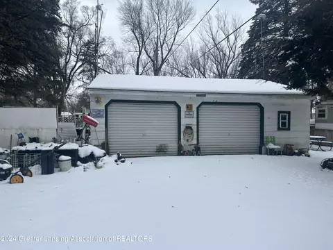 Exterior - 8444 Riverview Dr, Lyons, MI 48851 photo 2 of 5