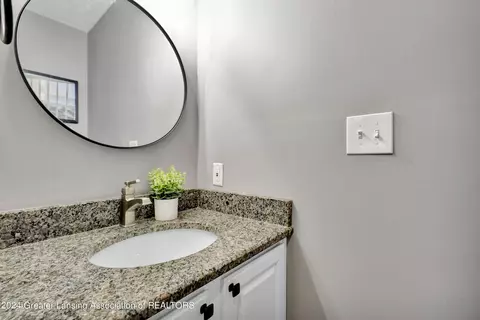 Bath - 1016 Durango Dr, Lansing, MI 48917 photo 1 of 3
