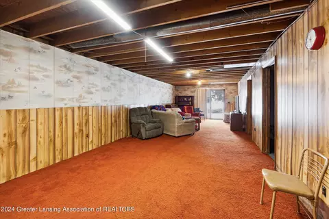 Living - 1501 W Dill Rd, Dewitt, MI 48820 photo 5 of 8