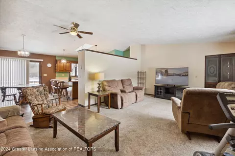 Living - 1501 W Dill Rd, Dewitt, MI 48820 photo 1 of 8