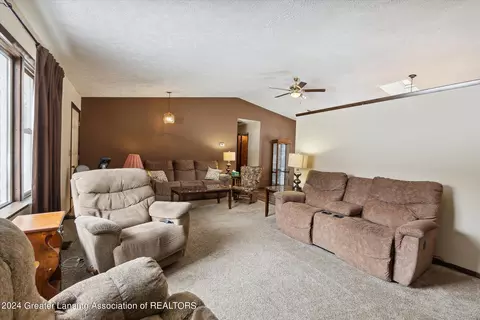 Living - 1501 W Dill Rd, Dewitt, MI 48820 photo 3 of 8