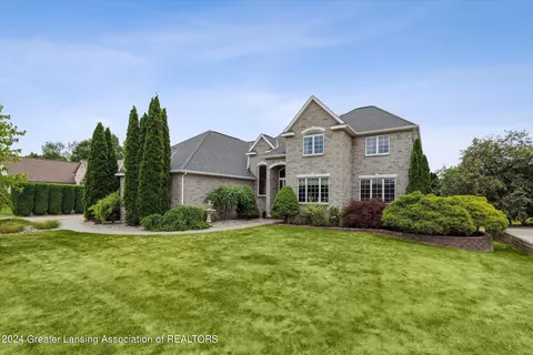 13199 Blaisdell Dr, Dewitt, MI 48820