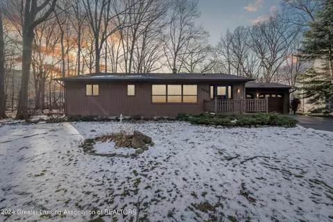 Exterior - 508 W Geneva Dr, Dewitt, MI 48820 photo 13 of 13