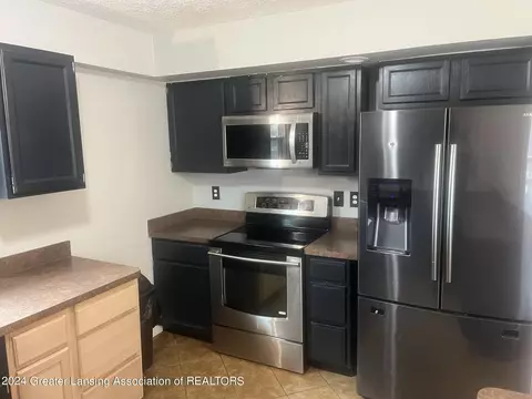 3350 E Berry Rd, Rives Junction, MI 49277 photo 9