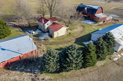 3314 S Watson Rd, Saint Johns, MI 48879