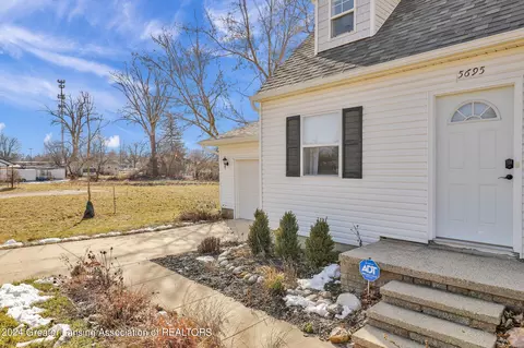 Exterior - 5695 Potter St, Haslett, MI 48840 photo 14 of 14