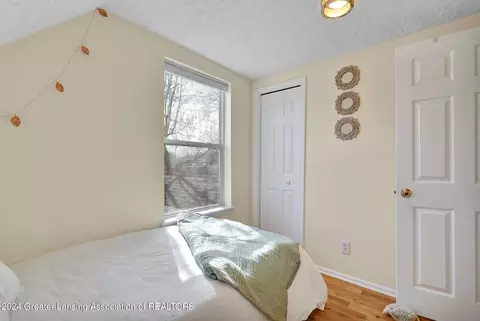 Bedroom - 5695 Potter St, Haslett, MI 48840 photo 4 of 8
