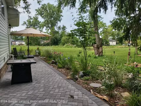 Exterior - 5695 Potter St, Haslett, MI 48840 photo 3 of 14