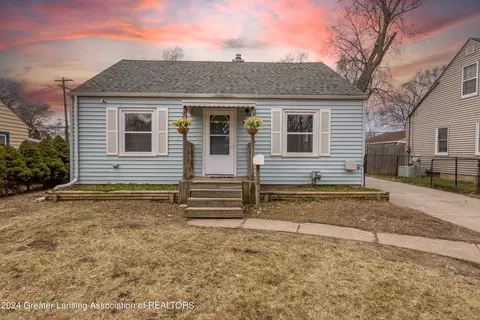 3302 Ellen Ave, Lansing, MI 48910