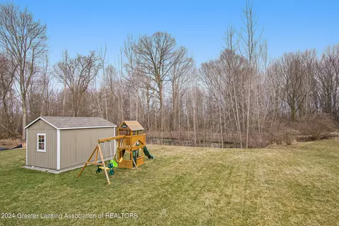 Exterior - 4614 Bison Dr, Holt, MI 48842 photo 4 of 4