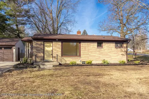 Exterior - 5683 Buckingham Rd, Haslett, MI 48840 photo 2 of 10