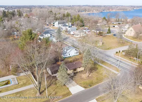 View/Area - 5683 Buckingham Rd, Haslett, MI 48840 photo 4 of 5
