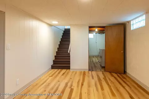 Entry Way - 5683 Buckingham Rd, Haslett, MI 48840 photo 3 of 3