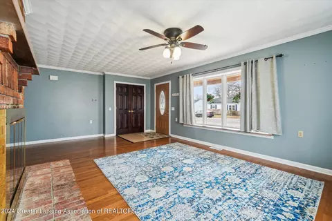Bedroom - 3012 Young Ave, Lansing, MI 48906 photo 1 of 6